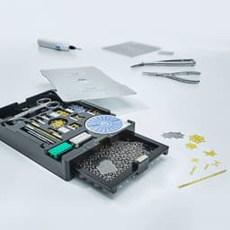 Tray with implants and instruments​-Product Picture CW Enlargement